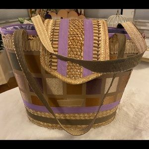 Structured straw handmade beach tote
